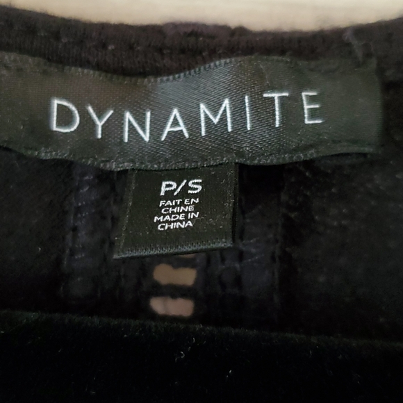 Black cross over sleeveless top - Picture 5 of 5